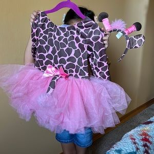 Gymboree 4T-5T girls Giraffe Halloween costume.